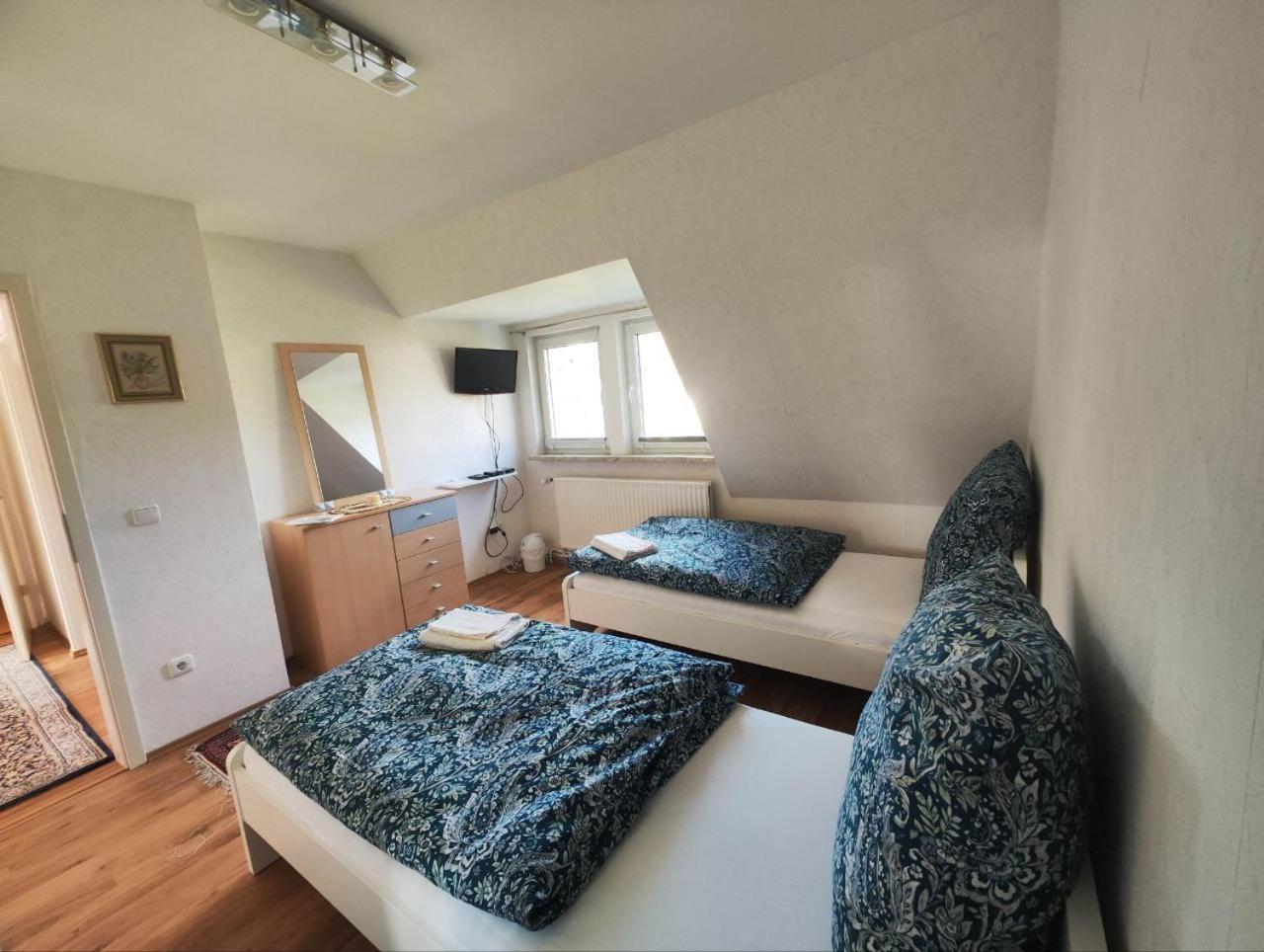 Schickes 110Qm Ferienhaus In Naehe Vw, Messe,Dez Und Orangerie Kassel Zewnętrze zdjęcie
